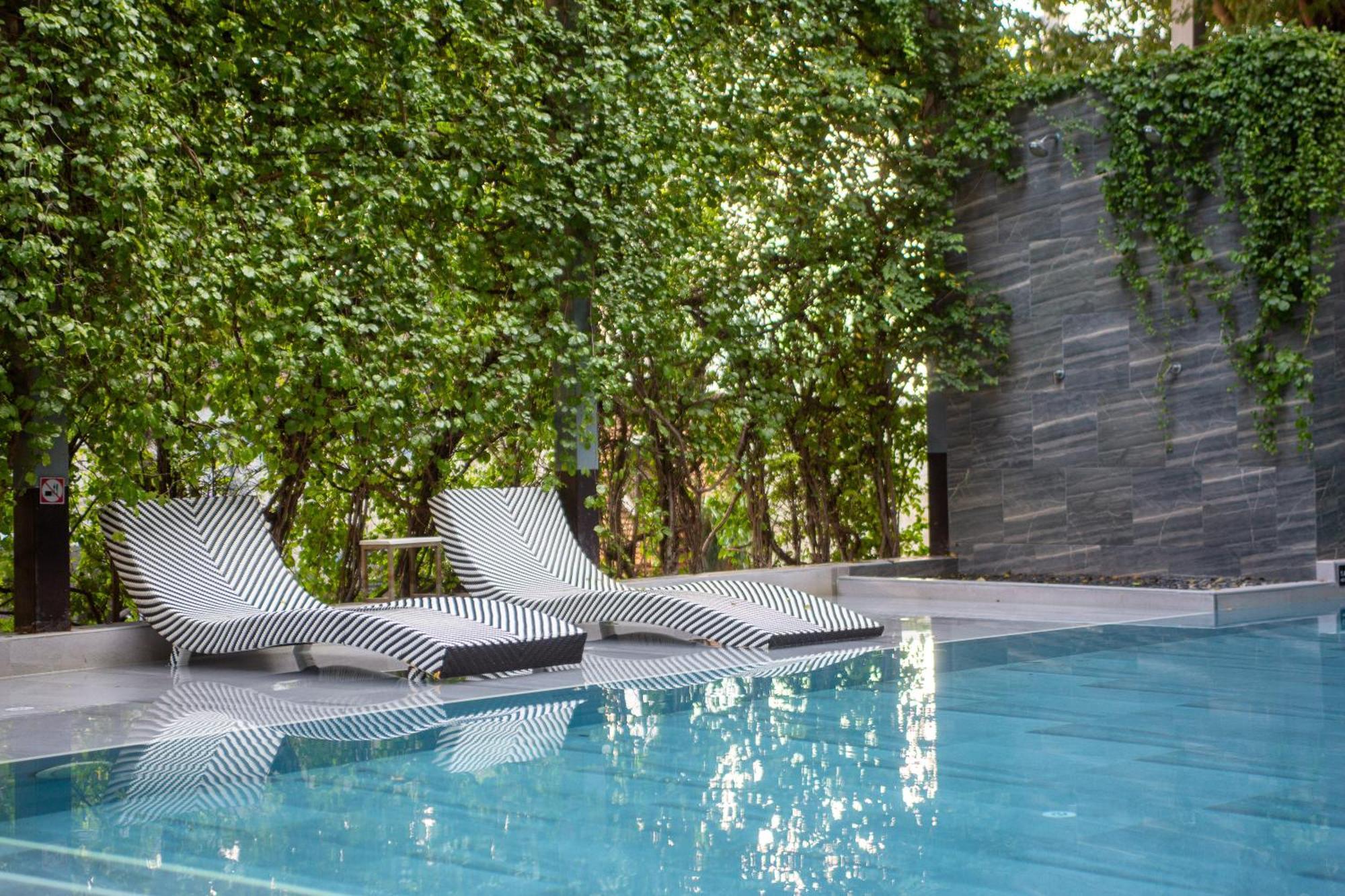 Isty Design Hotel